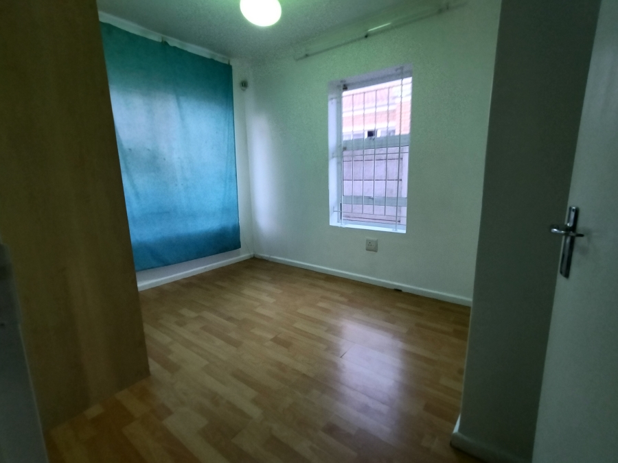 To Let 3 Bedroom Property for Rent in Eikenbosch Western Cape